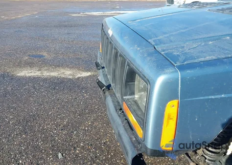 1998 Jeep Cherokee Classic/Sport из США, поврежденный, VIN 1J4FJ68S3WL204504